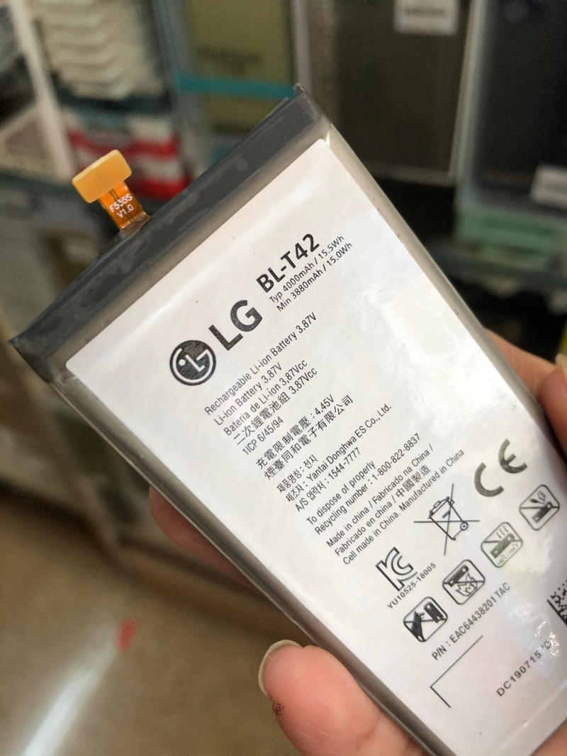 Pin LG V50 THINQ Zin Hãng Chất Lượng bảo hành 3 tháng, pin tốt xài ổn đinh, thời gian giao hàng nhanh, thay thế cho pin phù , đứt gãy hoặc pin cũ.